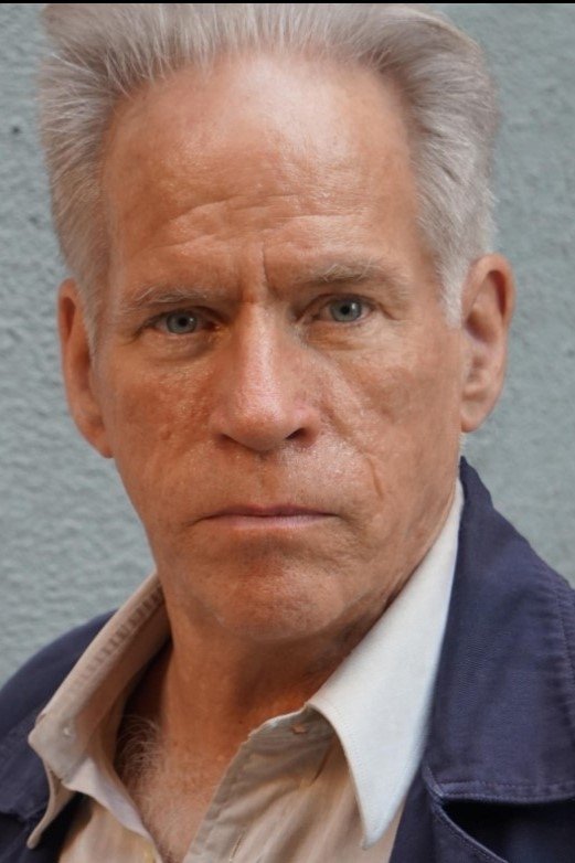 بازیگر Chuck McMahon  
