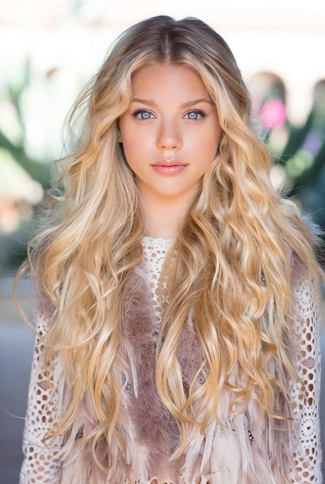 بازیگر Kaylyn Slevin  