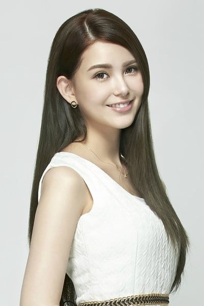 بازیگر Hannah Quinlivan  