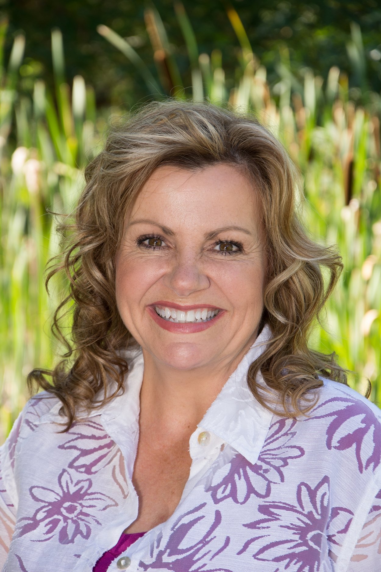 بازیگر Maureen Andronis  