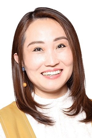 بازیگر キンタロー。  