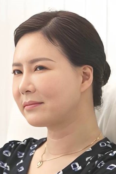 بازیگر Jang Mi  