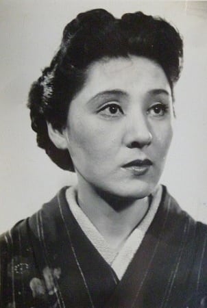 بازیگر 平井岐代子  