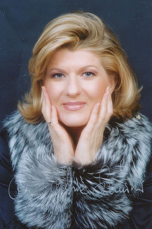 بازیگر Petra Maria Schnitzer  