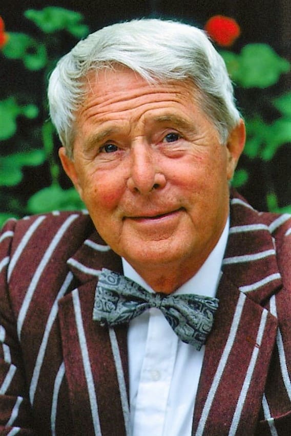 بازیگر Ernie Wise  