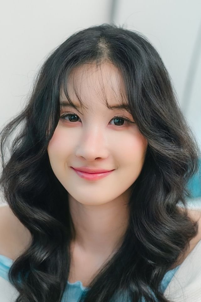 بازیگر สุภัสสรณ์ สุริยกุล  