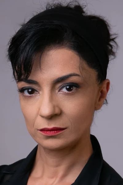 بازیگر Özlem Turhal  