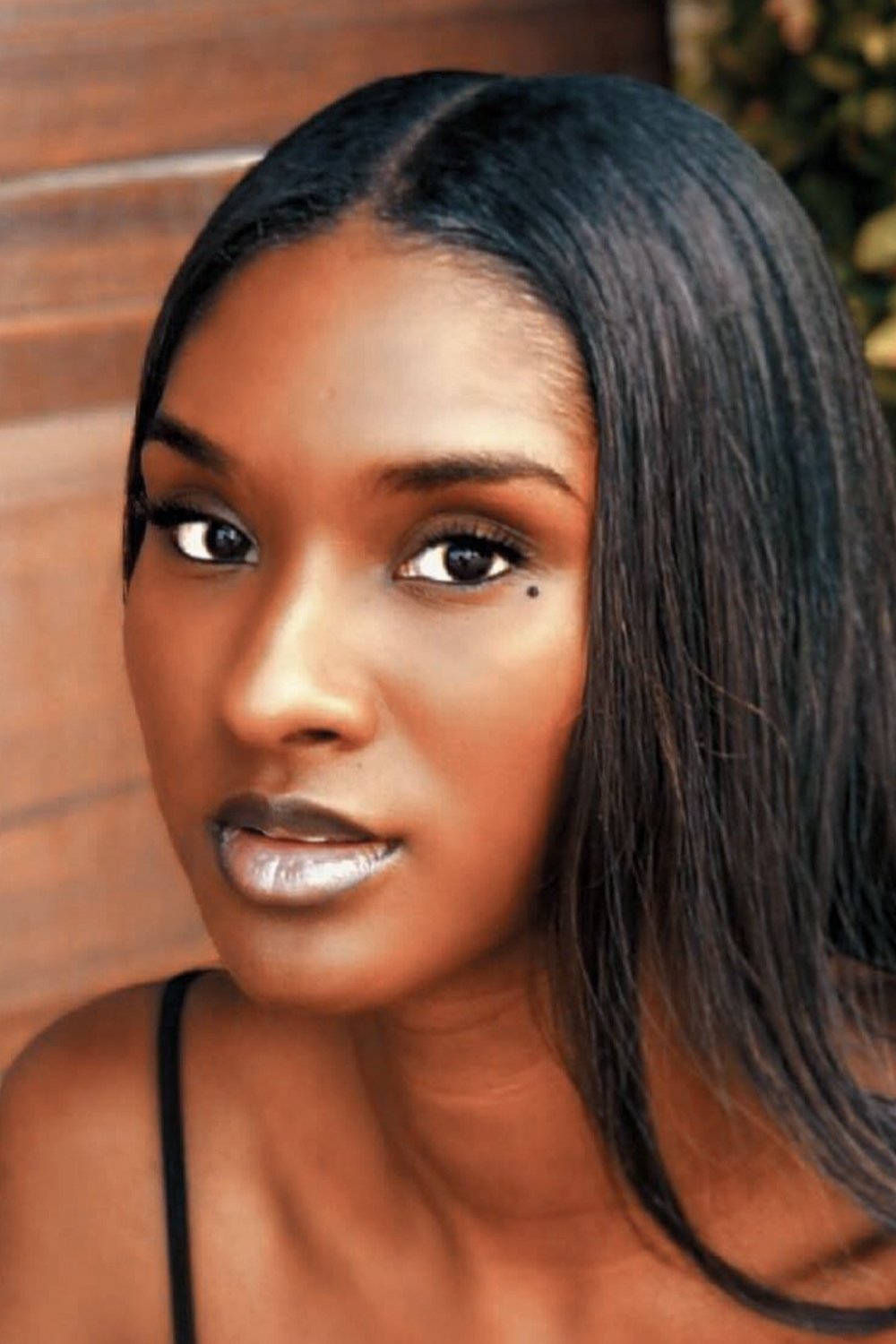 بازیگر Angelique Mendes  