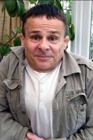 بازیگر Mick Walter  