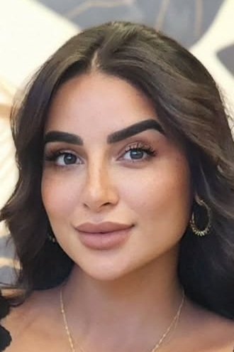 بازیگر جوري بكر  