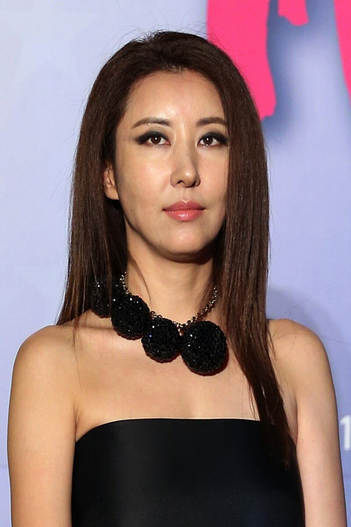 بازیگر Kim Wan-sun  