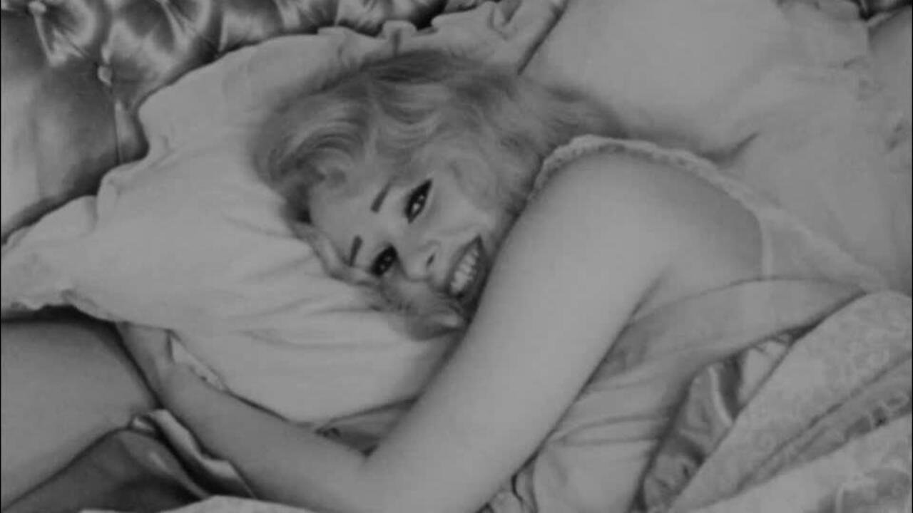Goodnight with Sabrina|Goodnight with Sabrina