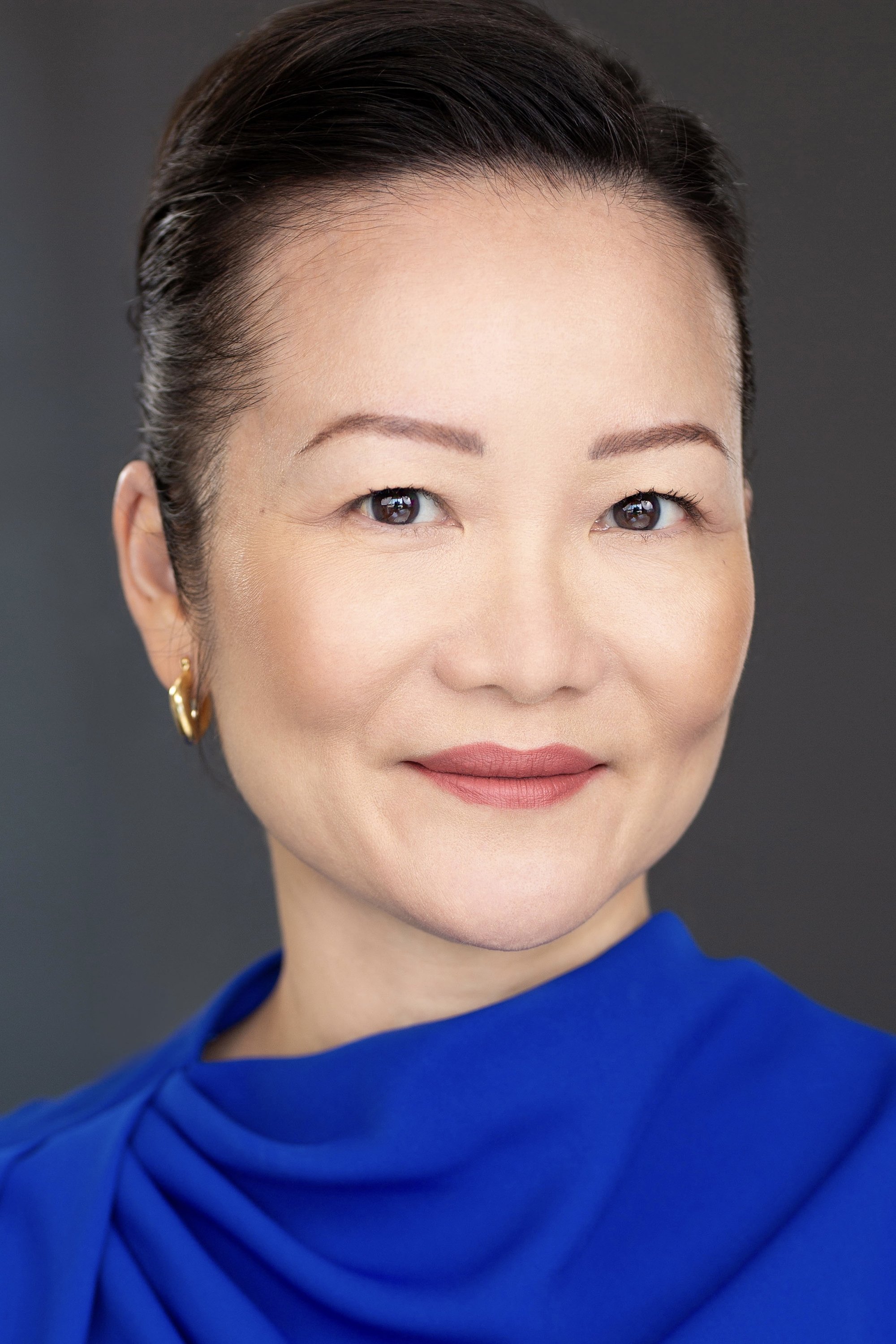 بازیگر Sandy Minh Abley  