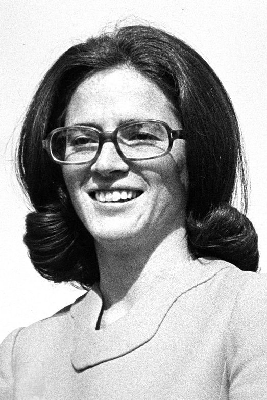 بازیگر Elizabeth Holtzman  
