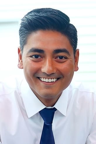 بازیگر Aftab Pureval  