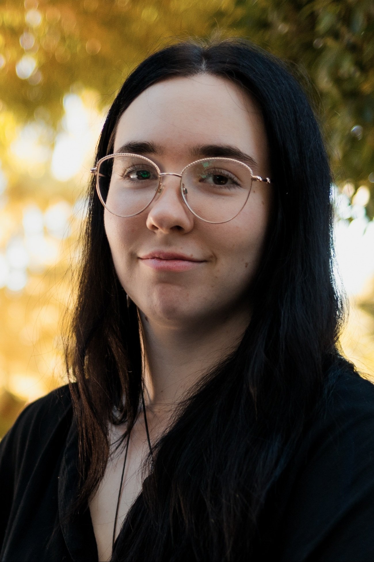 بازیگر Emily Holden-Murphy  