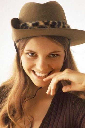 بازیگر Sandy Johnson  