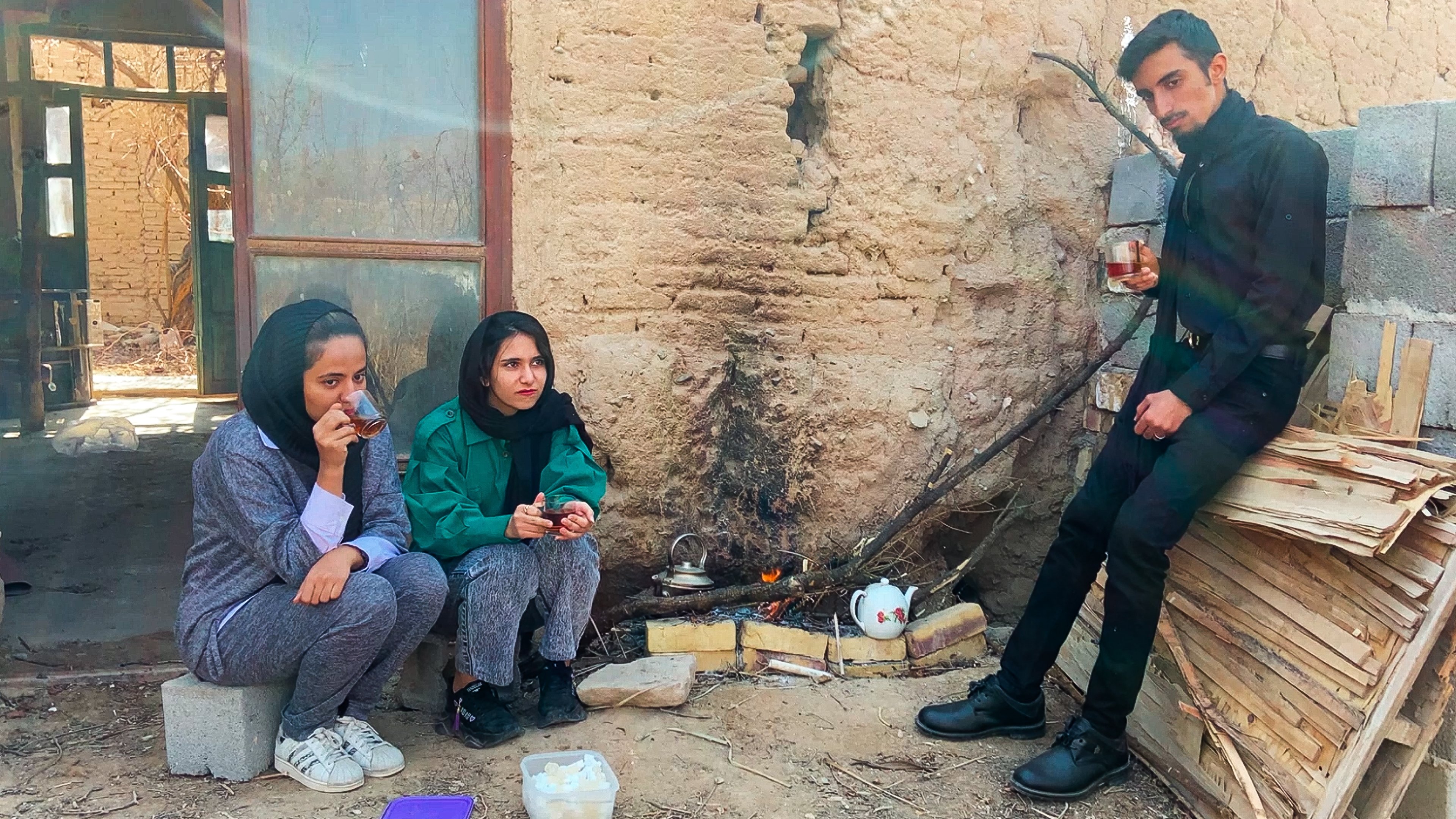 پرونده ی هیولا (پروژه ی ابتدایی)|پرونده ی هیولا (پروژه ی ابتدایی)