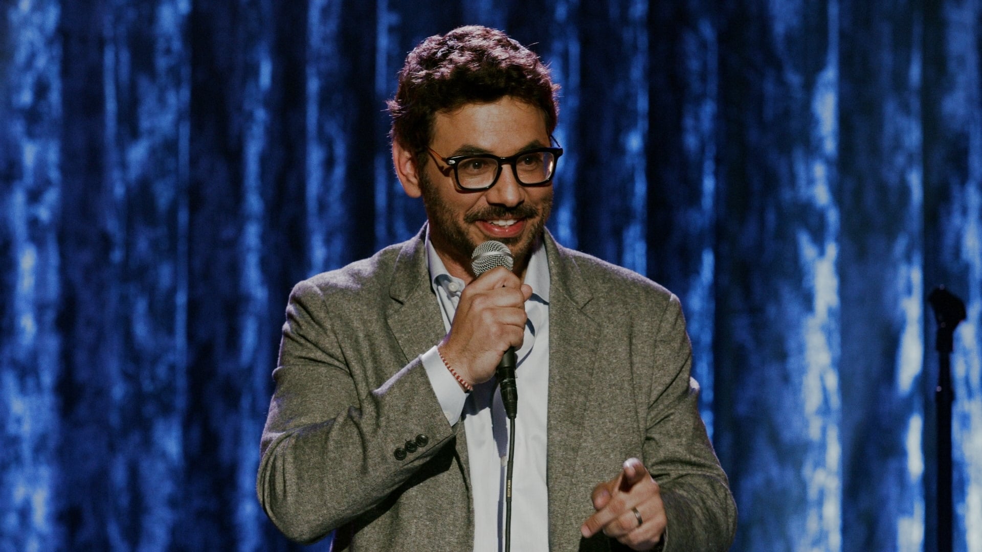 Al Madrigal: Shrimpin' Ain't Easy|Al Madrigal: Shrimpin' Ain't Easy