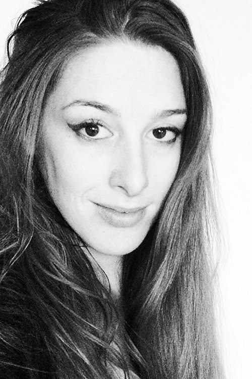 بازیگر Sanne Kortooms  