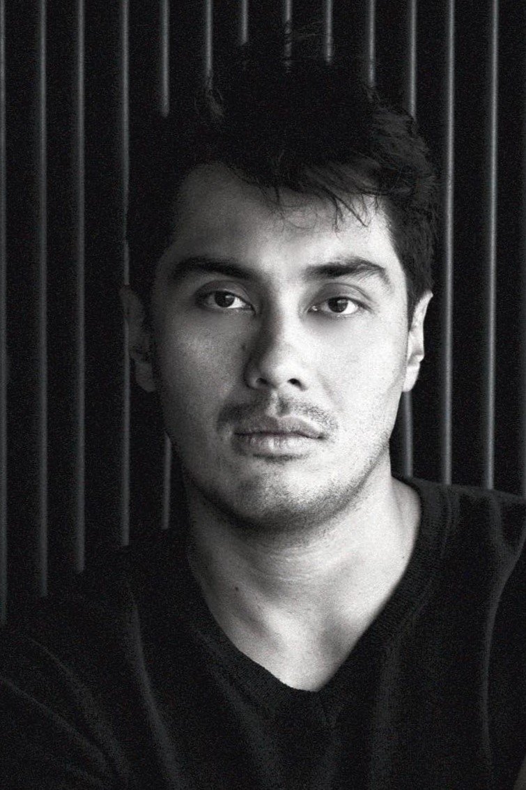 بازیگر Gian Magdangal  