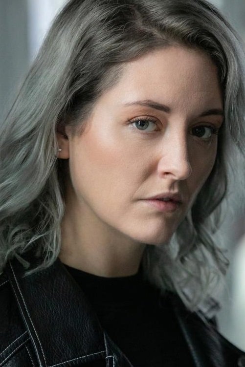 بازیگر Meg Matthews  