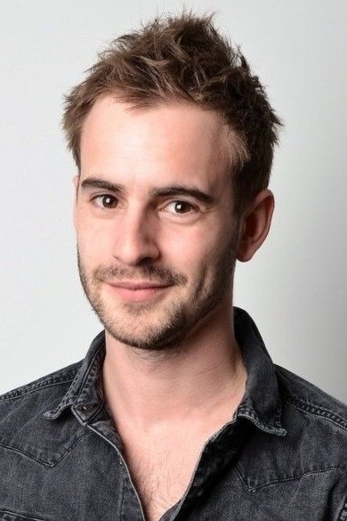 بازیگر Luke Kempner  