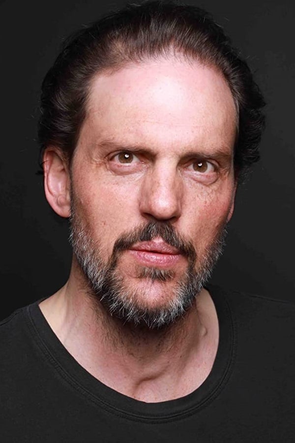 بازیگر Silas Weir Mitchell  