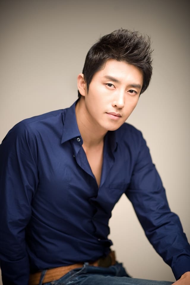 بازیگر Hyun Woo-Sung  