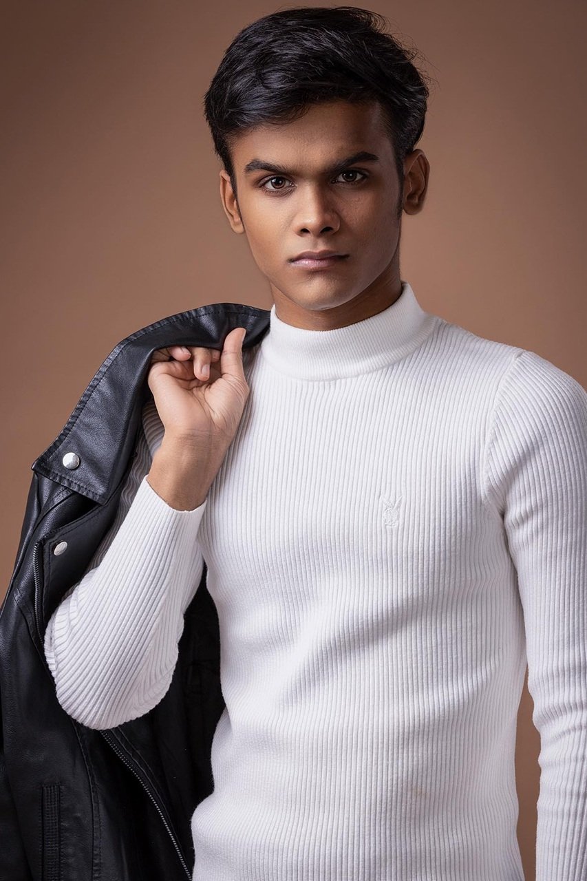 بازیگر Ishan Saxena  