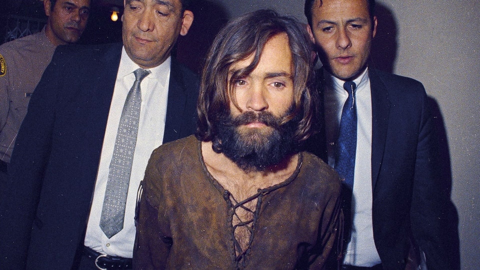 Truth and Lies: The Family Manson|Truth and Lies: The Family Manson