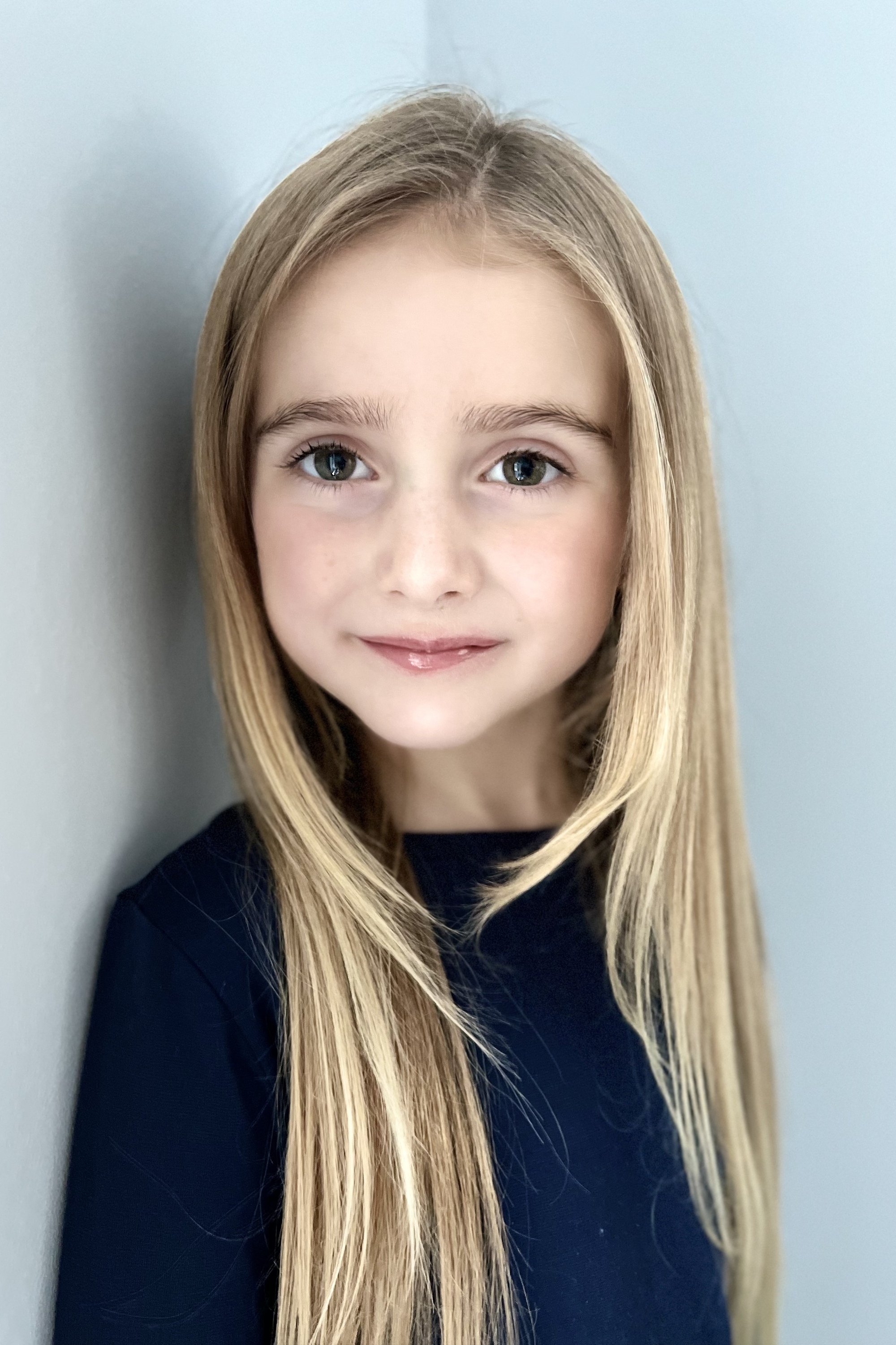 بازیگر Willow Astbury  