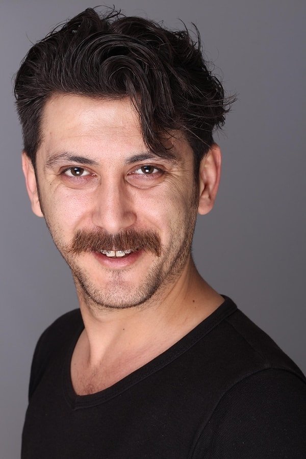 بازیگر Cavit Özer  