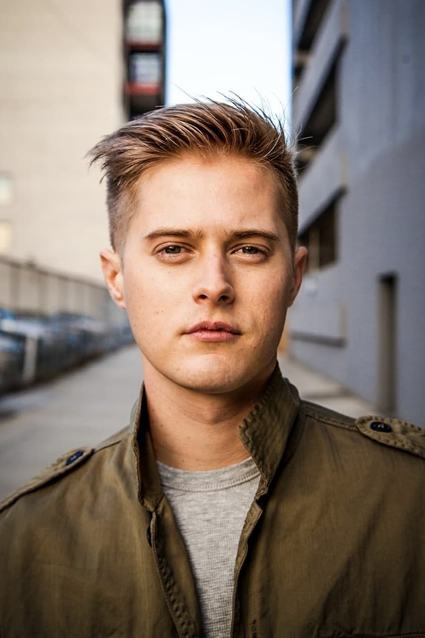 بازیگر Lucas Grabeel  