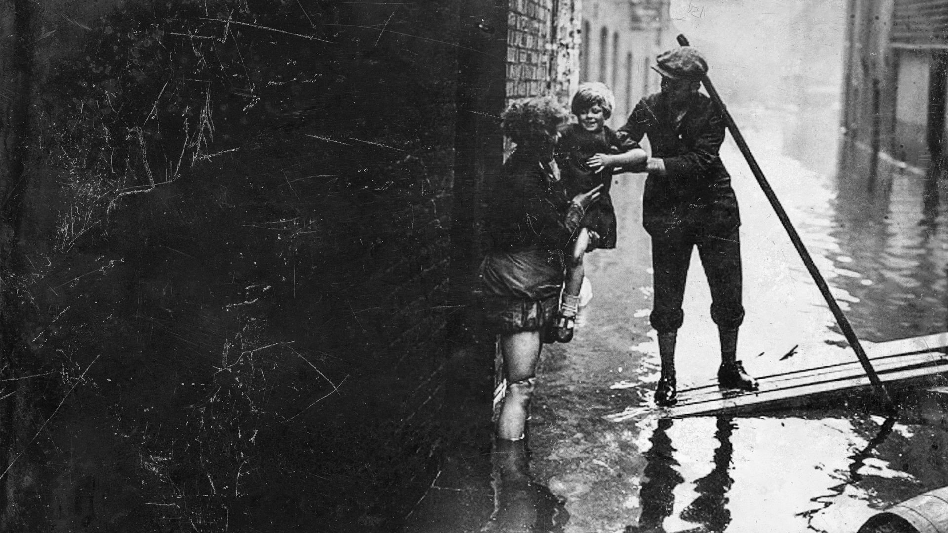 1928: The Year the Thames Flooded|1928: The Year the Thames Flooded