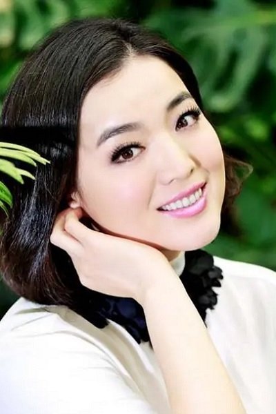 بازیگر Bai Xue  