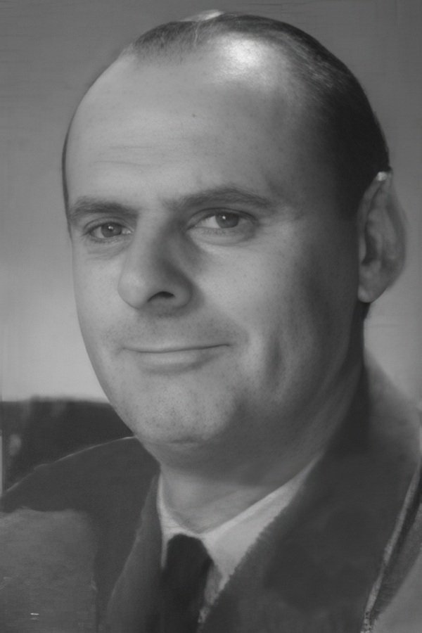 بازیگر Альфред Зиновьев  