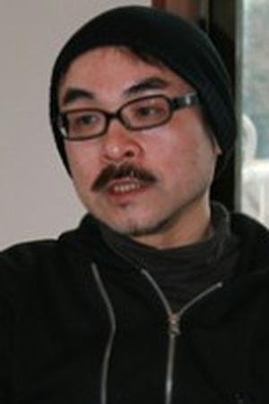 بازیگر 及川中  