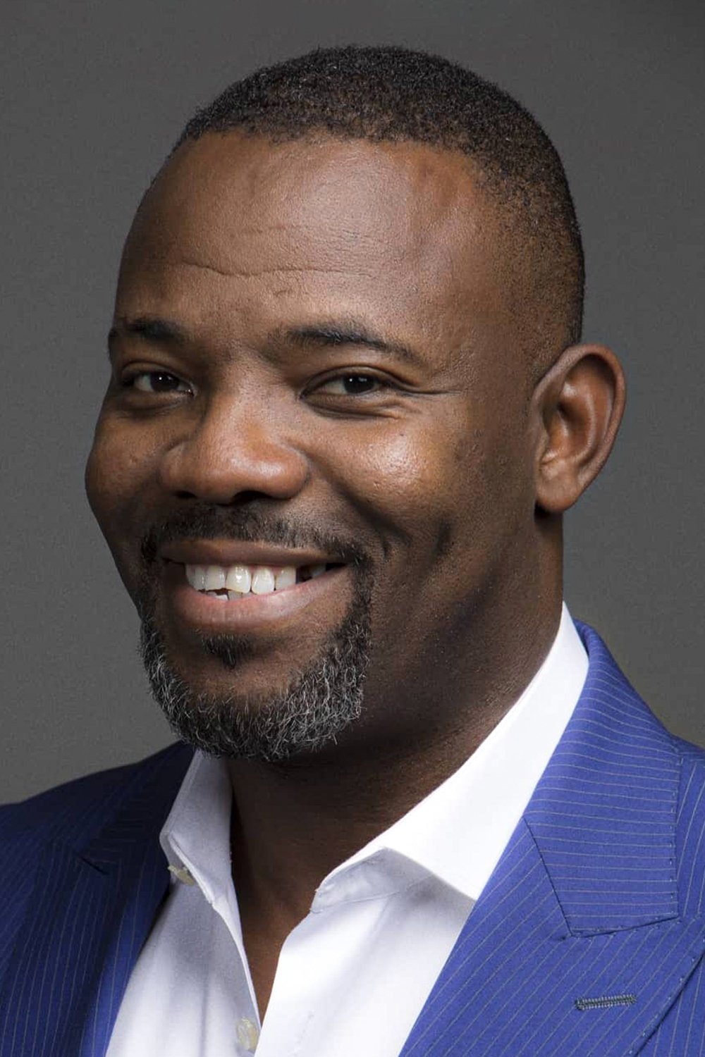 بازیگر Okey Bakassi  