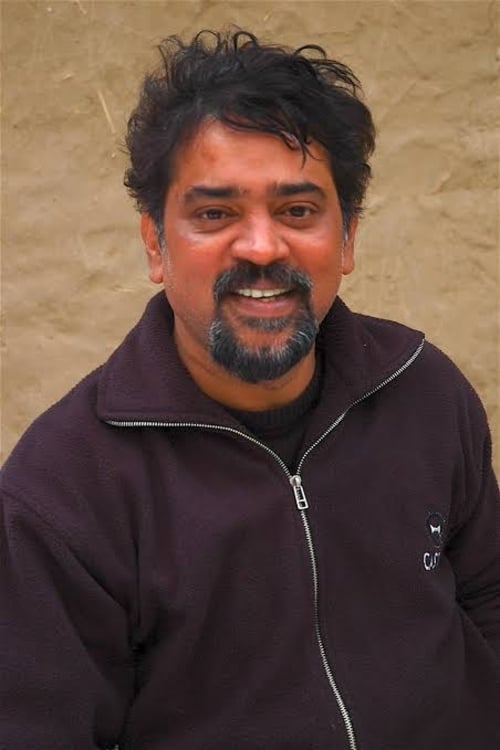 بازیگر Santosh Sivan  