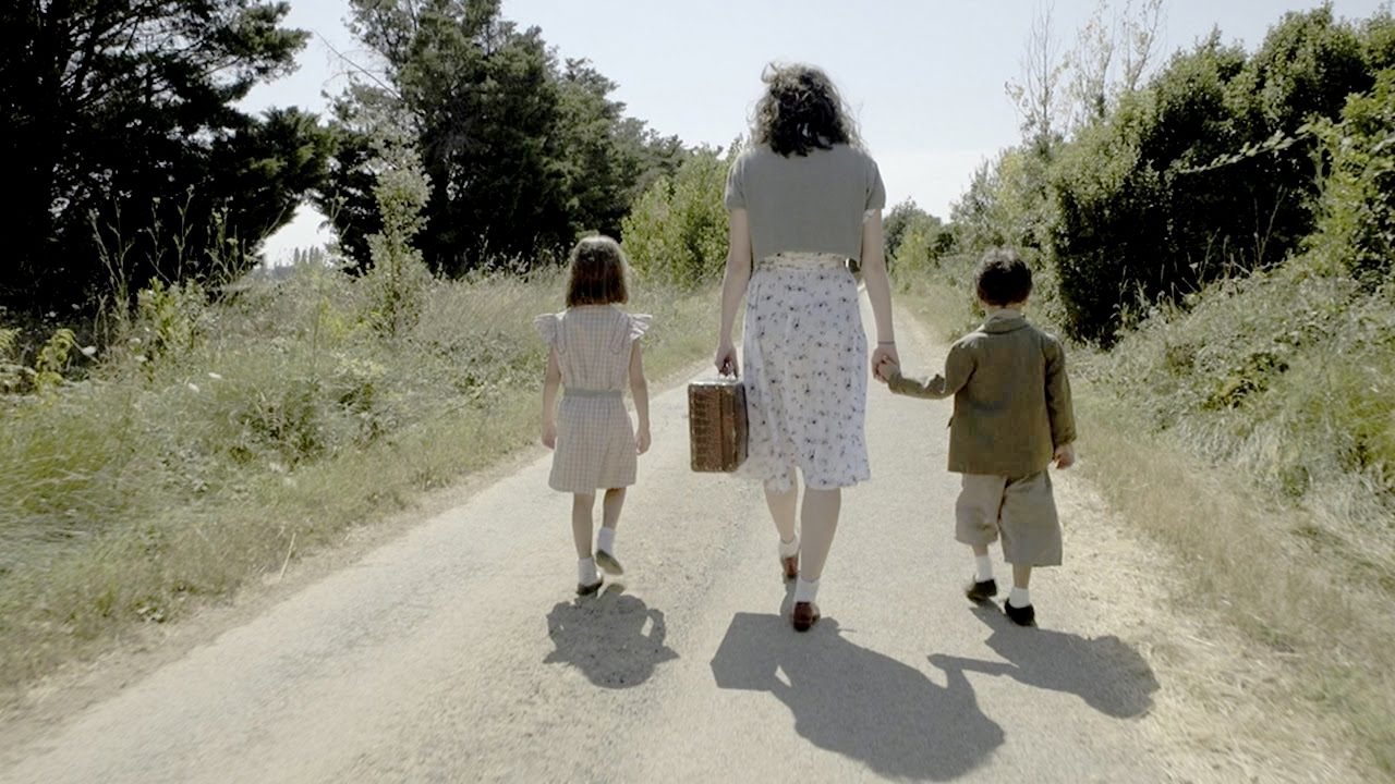 La Passeuse des Aubrais, 1942|La Passeuse des Aubrais, 1942