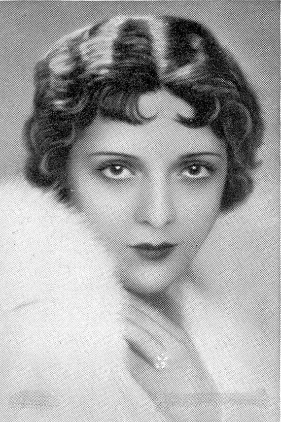 بازیگر Suzy Vernon  