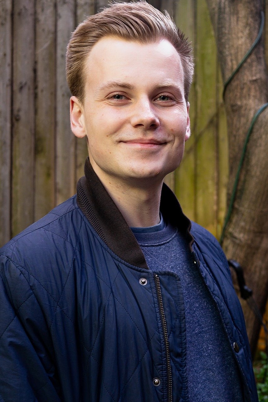 بازیگر Harry Cooke  