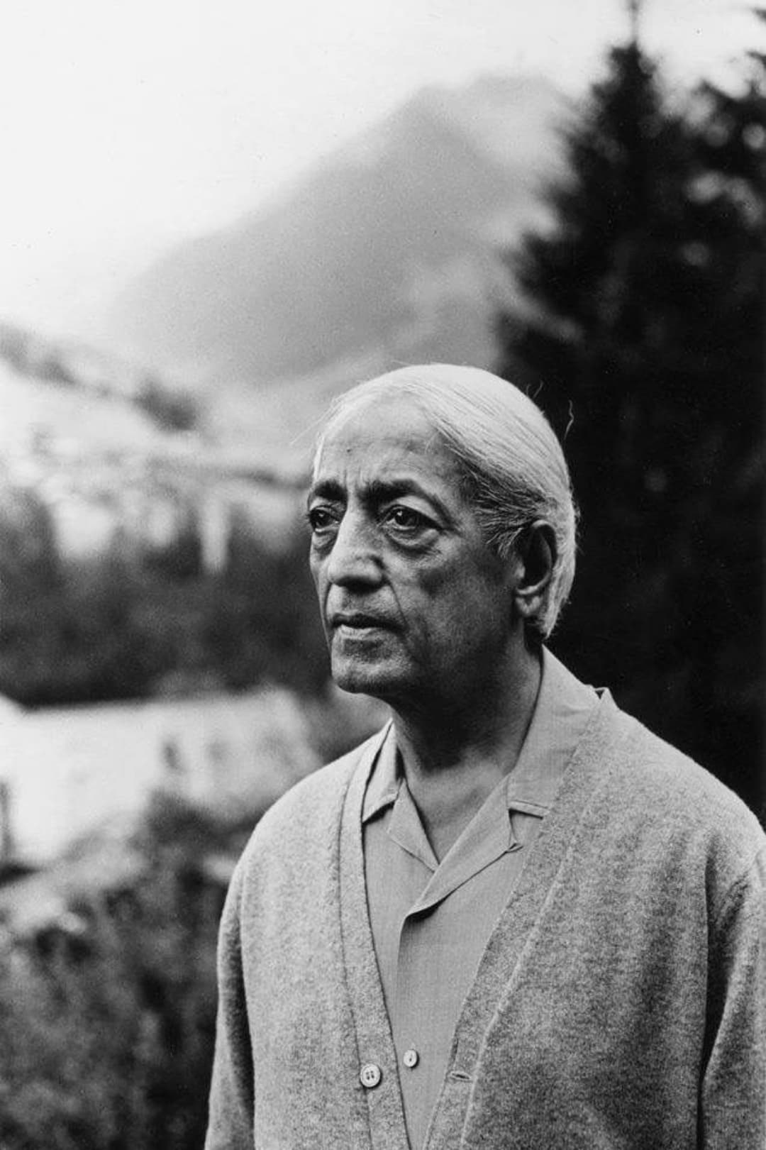 بازیگر Jiddu Krishnamurti  