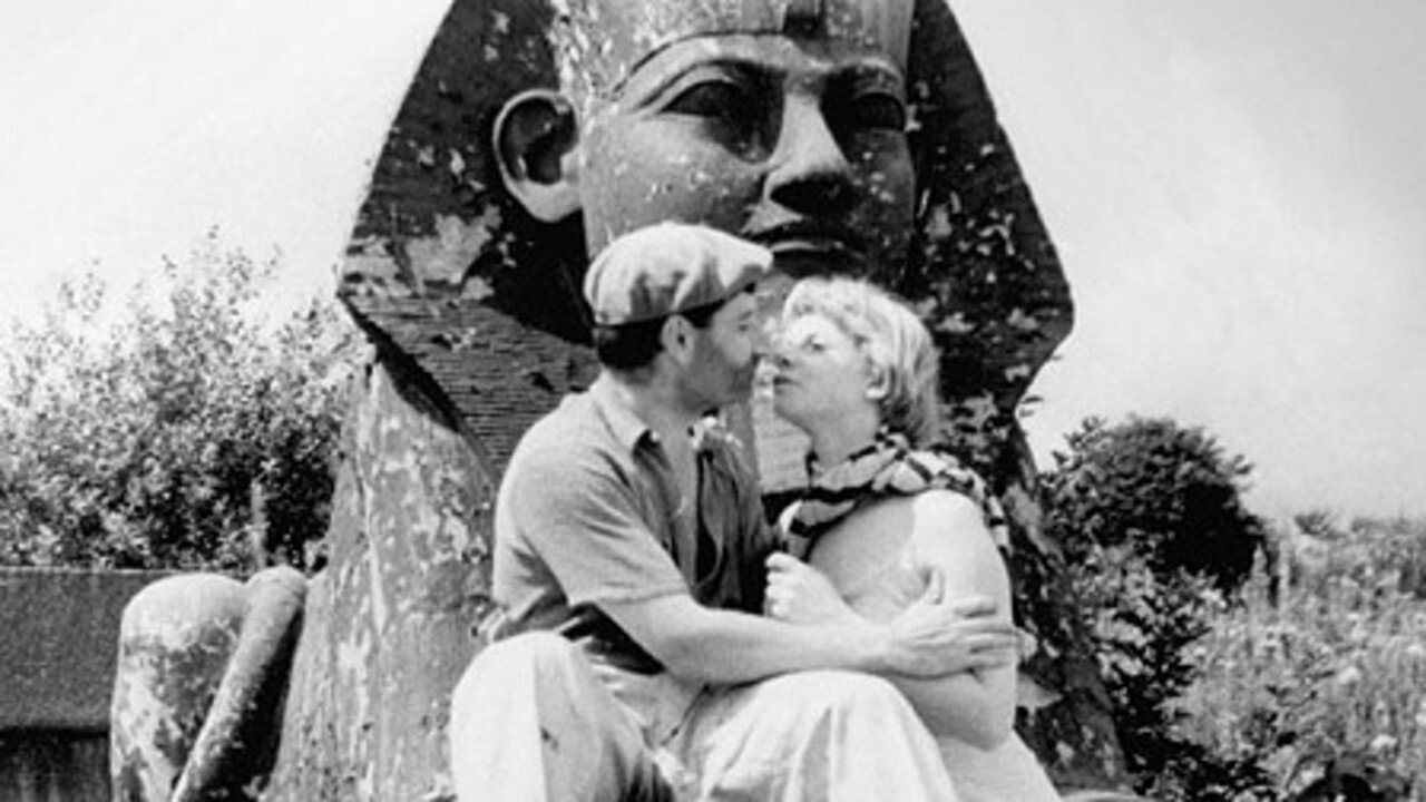 The Pleasure Garden|The Pleasure Garden