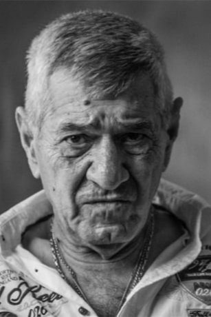 بازیگر Levon Malhasian  
