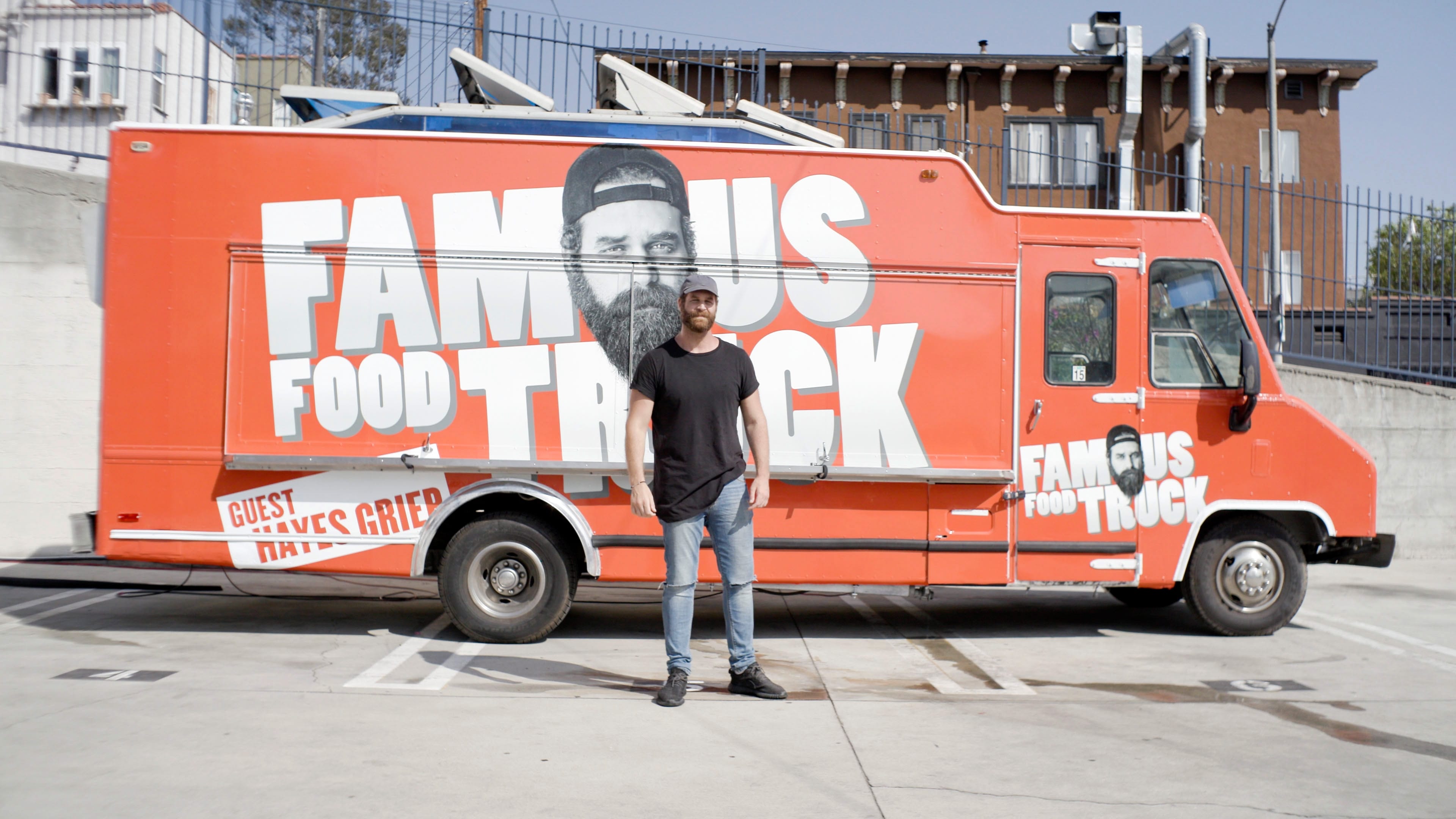 Famous Food Truck|Famous Food Truck