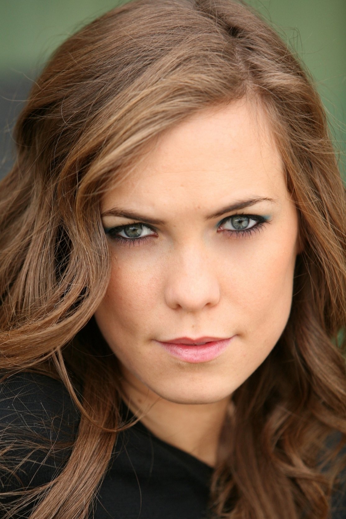 بازیگر Megan Taylor  