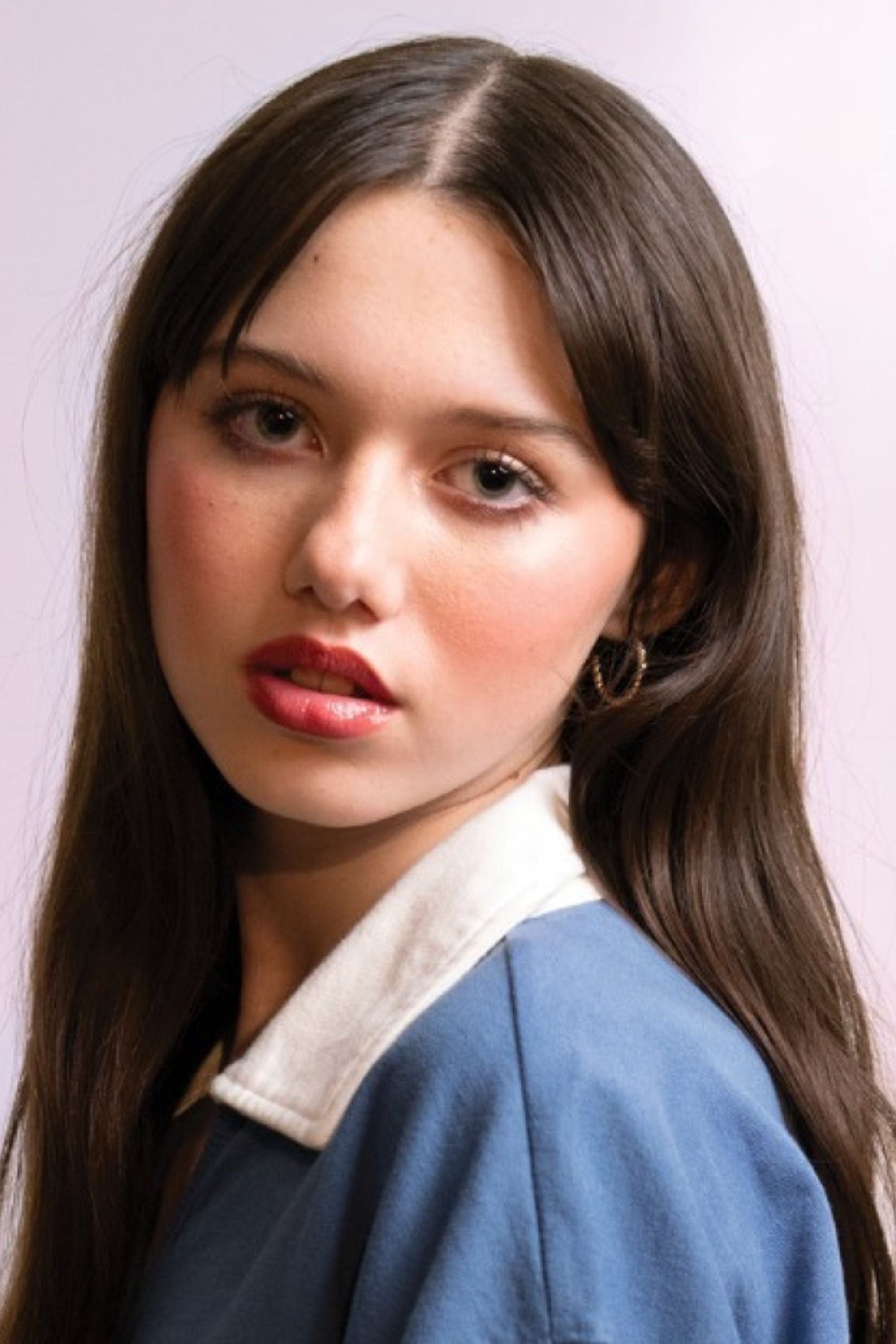 بازیگر Violet McGraw  