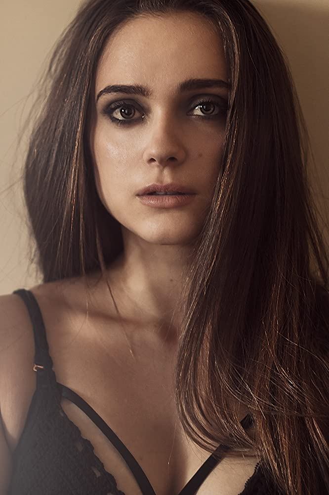 بازیگر Yasmin Horner  